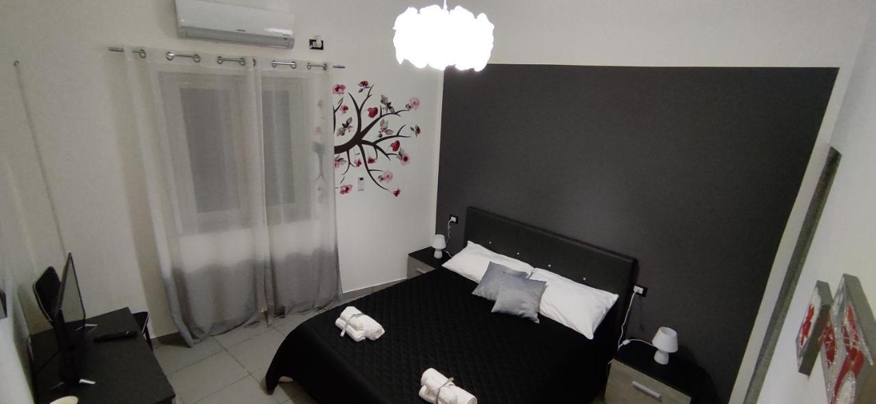 Casa Vacanze Campanella - Apartment At The Zisa 巴勒莫 外观 照片