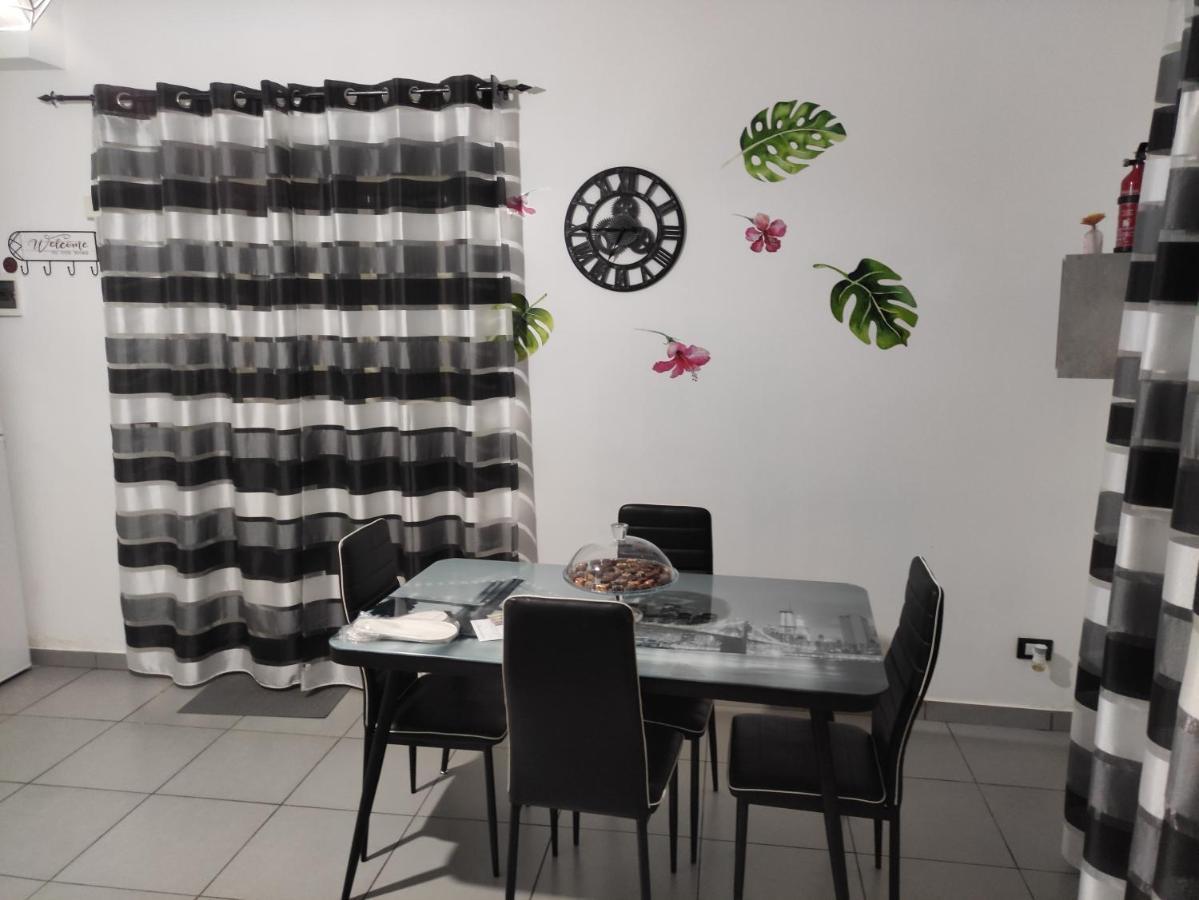 Casa Vacanze Campanella - Apartment At The Zisa 巴勒莫 外观 照片